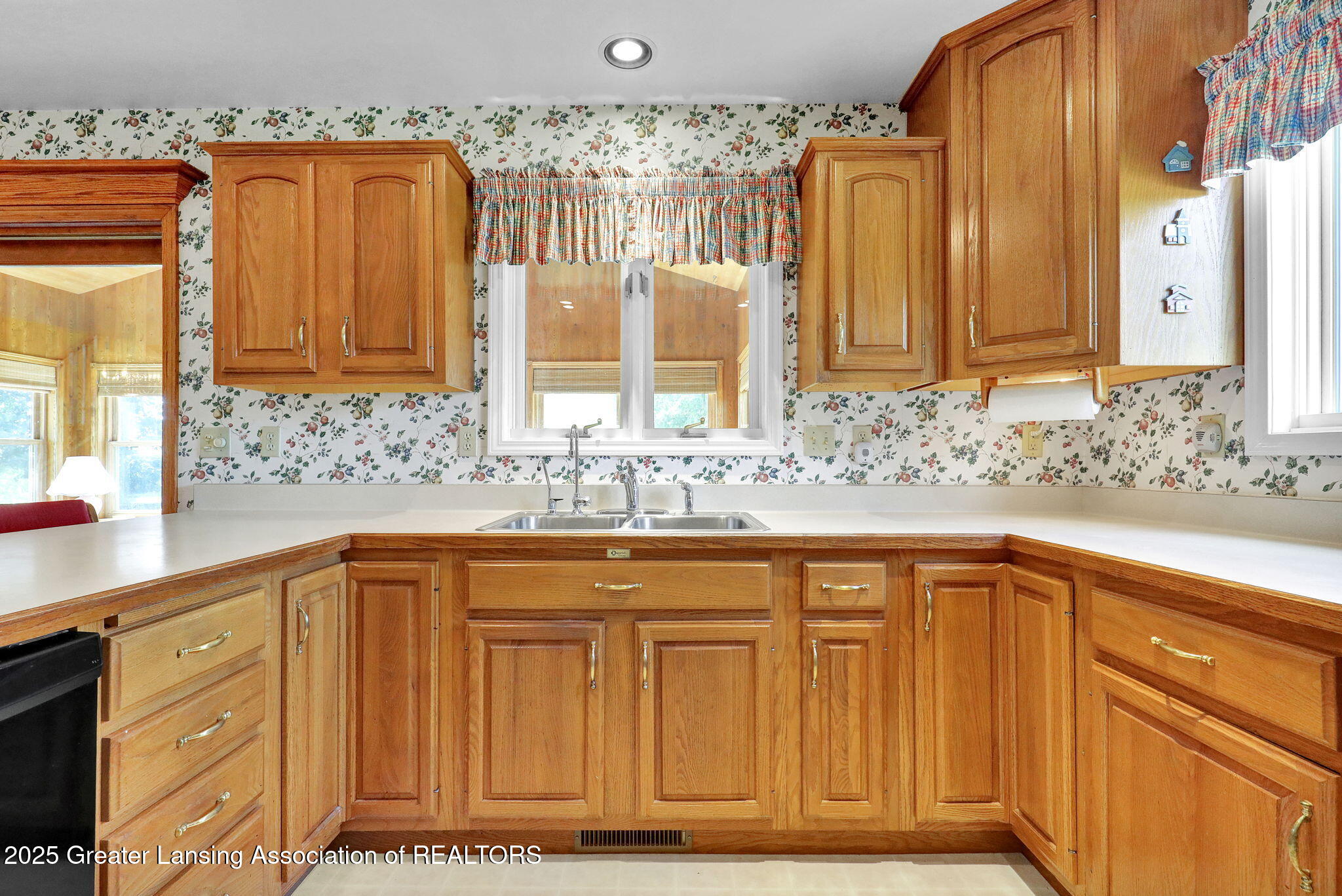 1756 South Edgar Road Mason, MI 48854 - Photo 37 of 57 28-web-or-mls-Open Ended Media-27