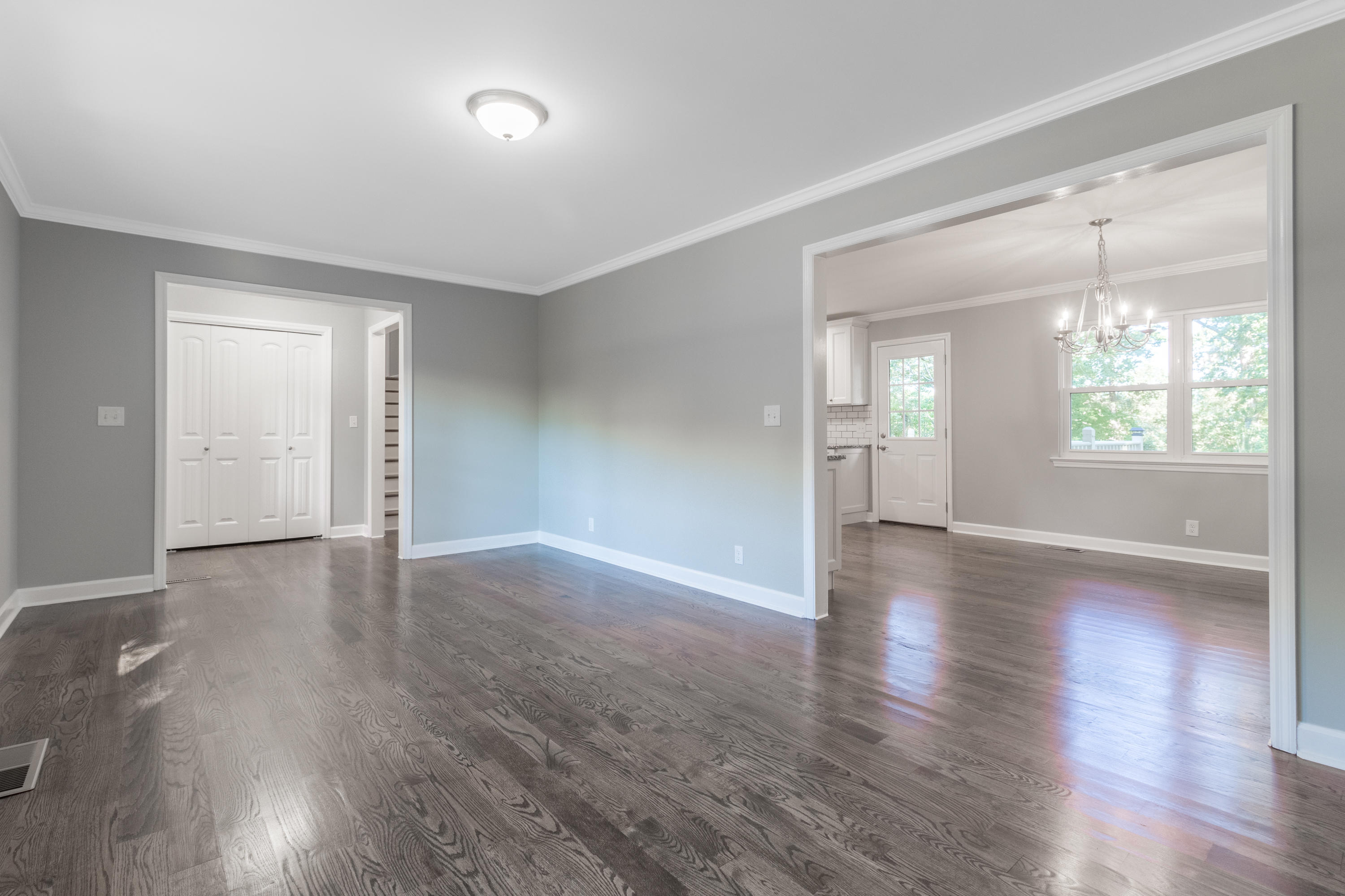 4719 Ridge Crest Road Hixson, TN 37343 - Photo 6 of 40 4719 Ridge Crest-5