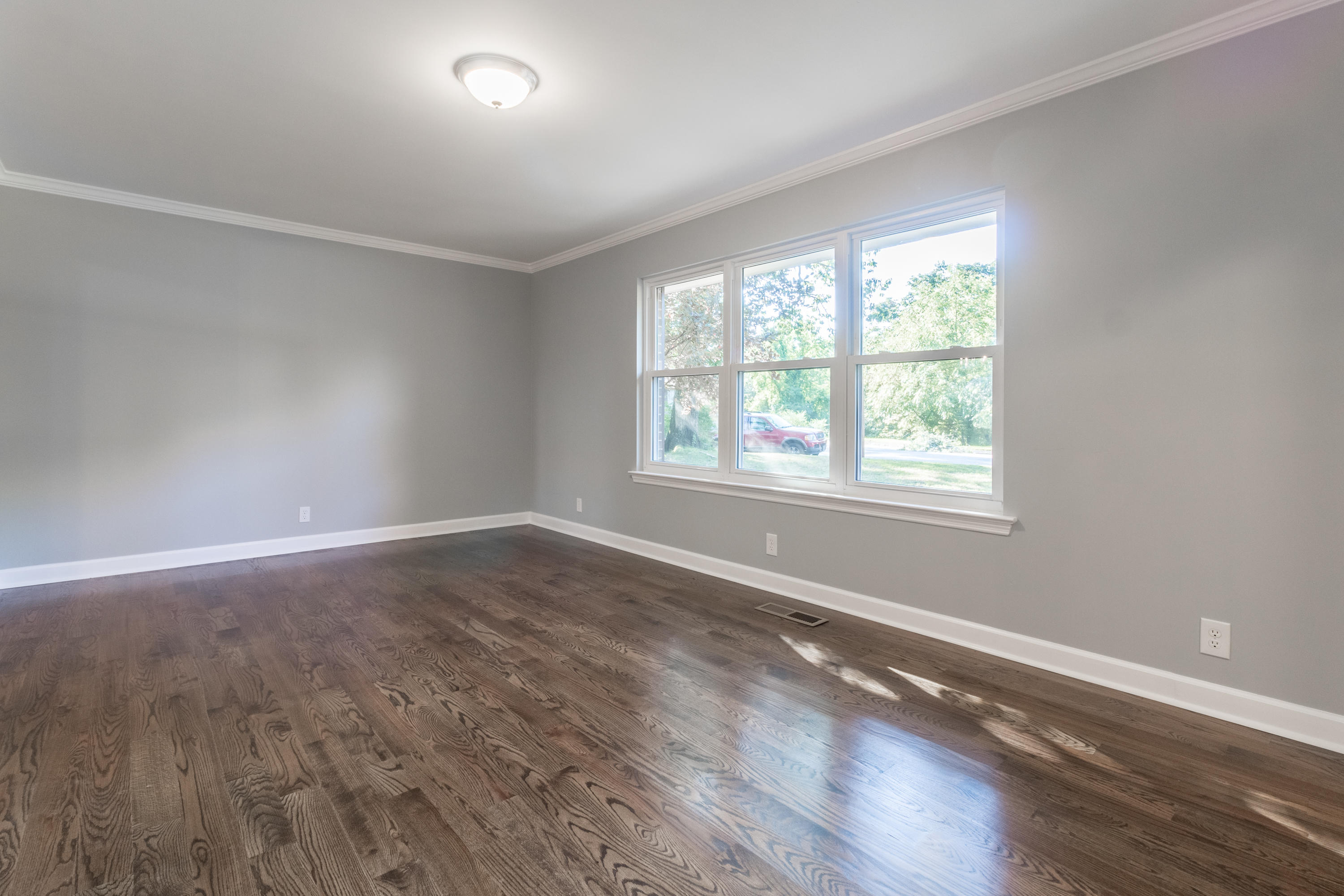 4719 Ridge Crest Road Hixson, TN 37343 - Photo 7 of 40 4719 Ridge Crest-7
