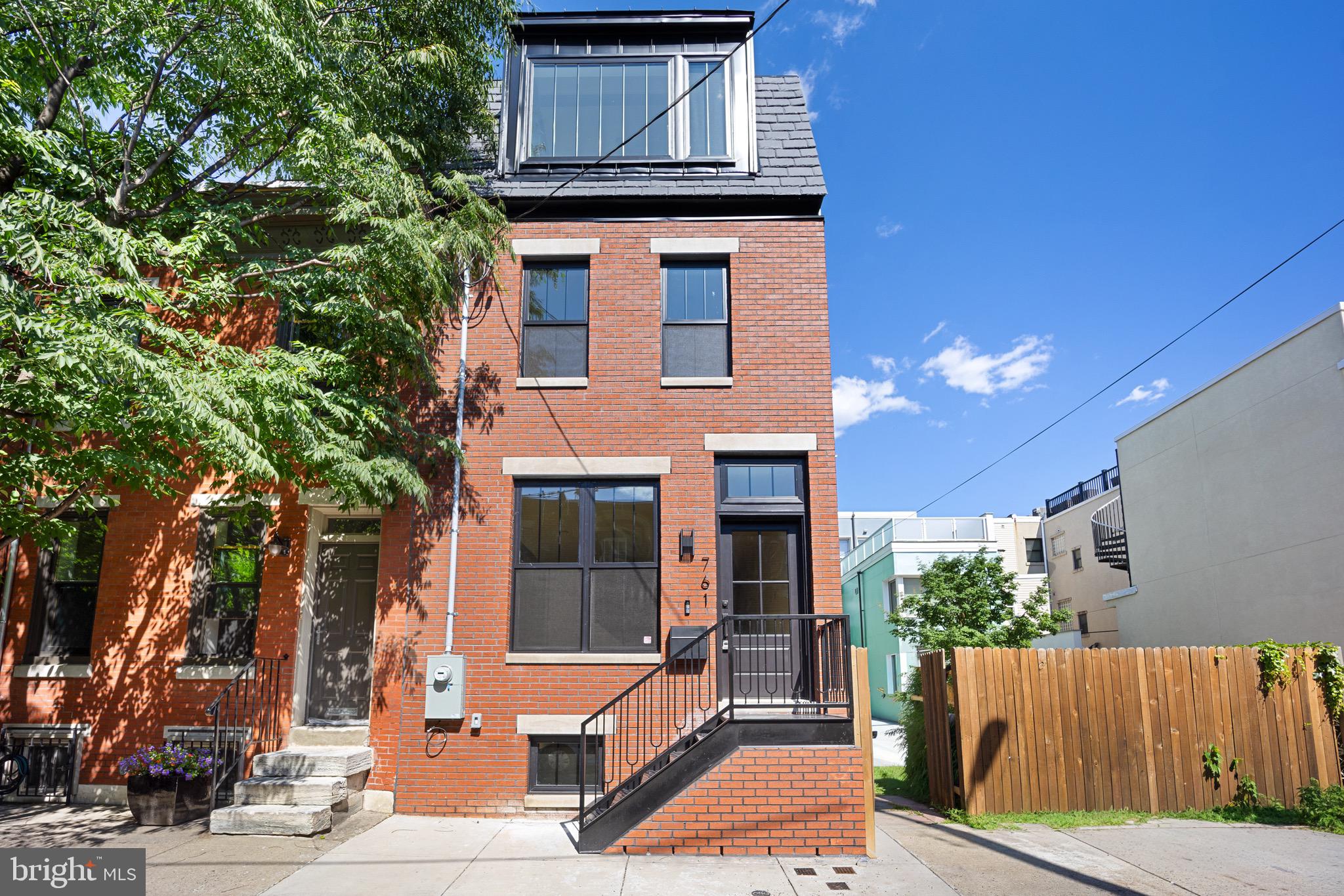 761 South Cleveland Street Philadelphia, PA 19146 - Photo 2 of 48