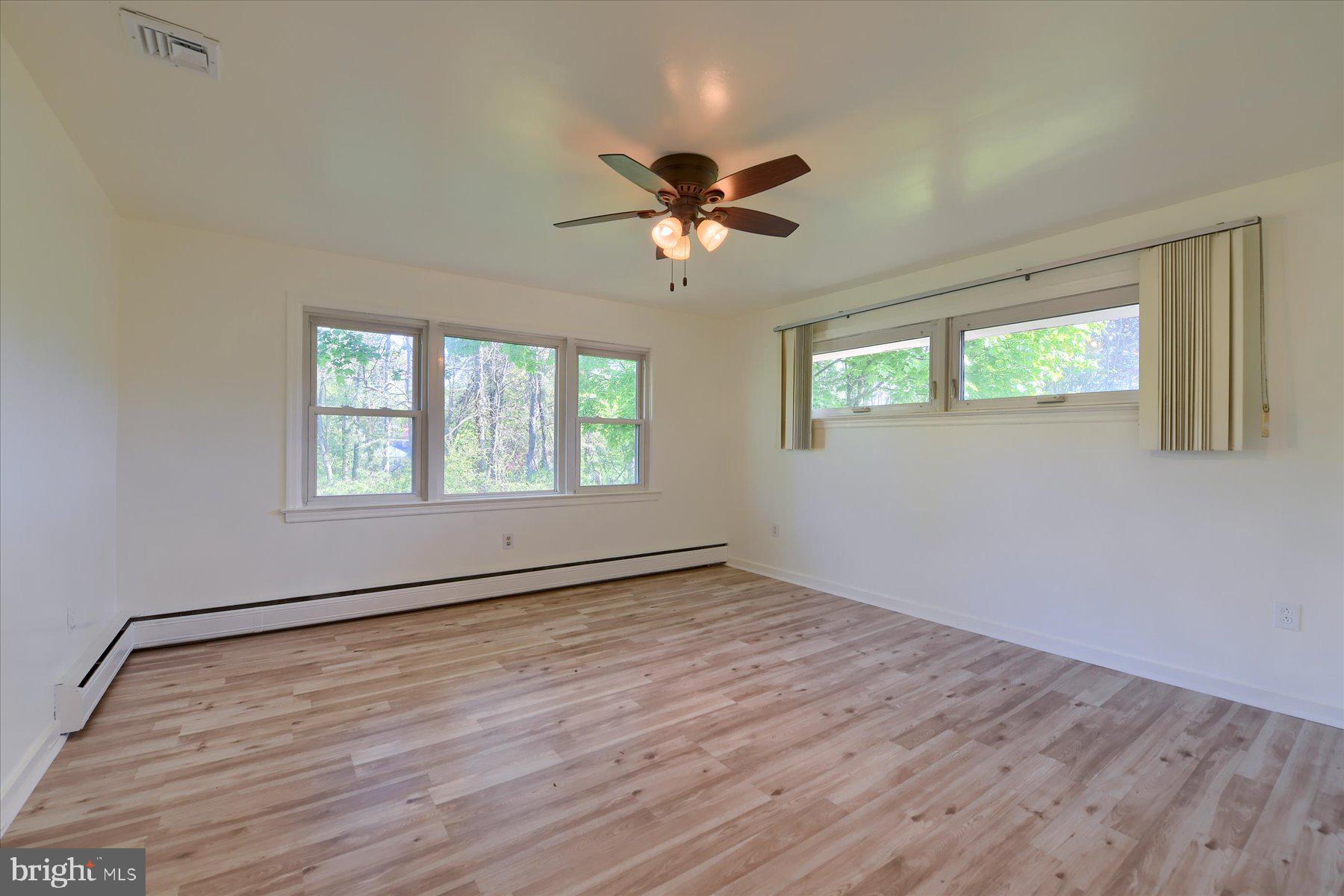 4301 Lakeview Road Harrisburg, PA 17112 - Photo 13 of 34 Gallery Image 13