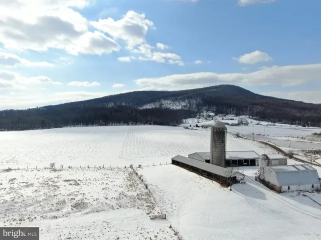 $1,100,000 | 16751 Scott Road, Emmitsburg, MD 21727