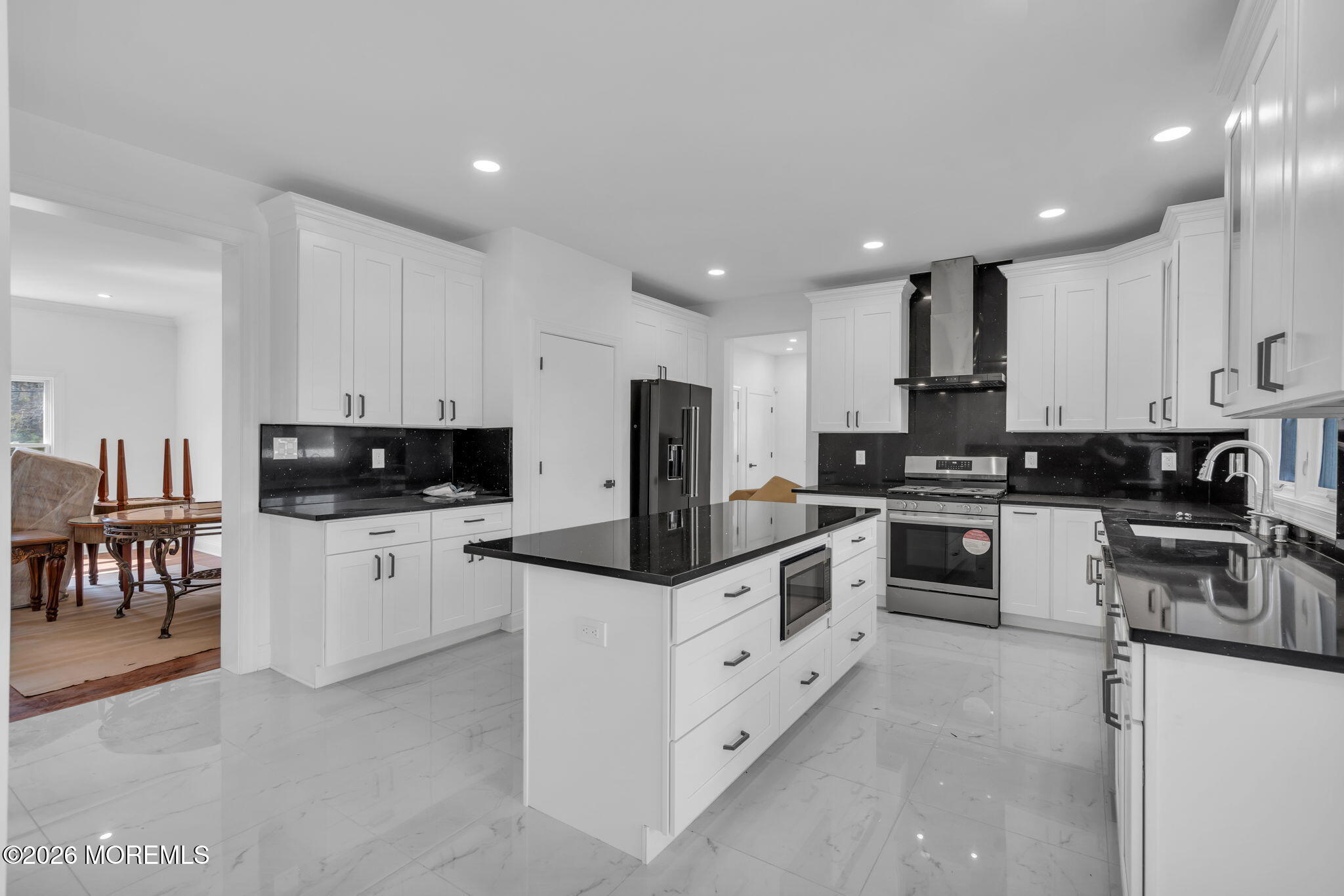 1889 Old Freehold Road Toms River, NJ 08755 - Photo 18 of 49 18-web-or-mls-DSC02948