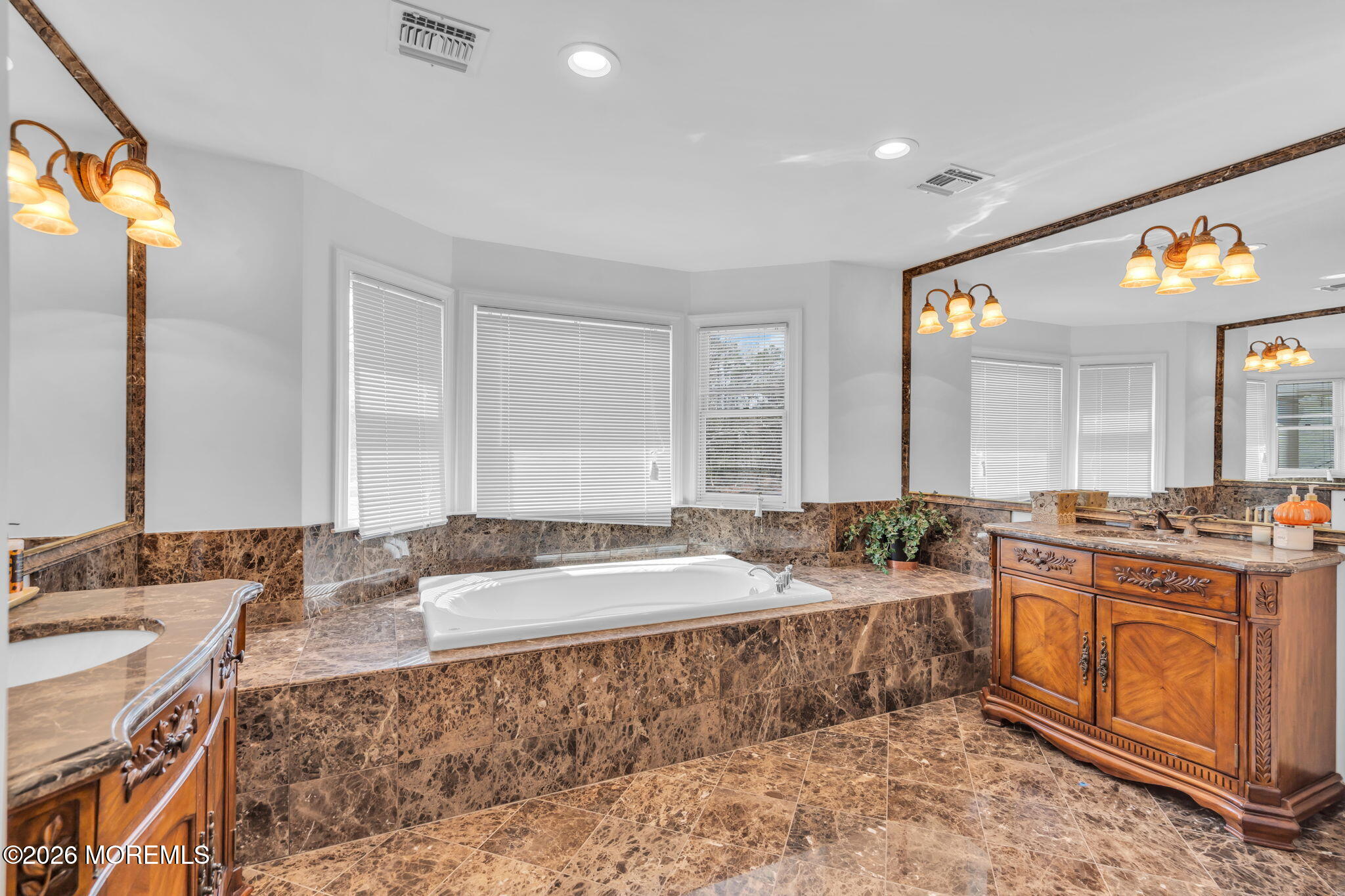 1889 Old Freehold Road Toms River, NJ 08755 - Photo 28 of 49 28-web-or-mls-DSC02838