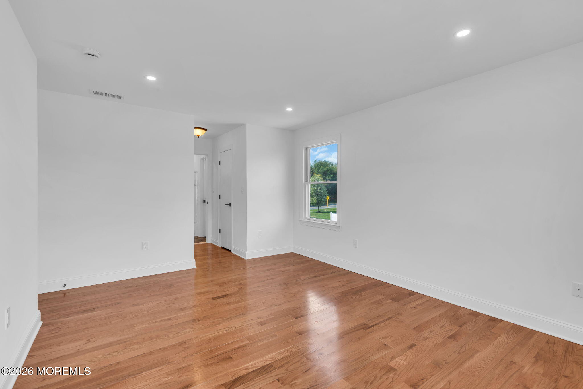 1889 Old Freehold Road Toms River, NJ 08755 - Photo 31 of 49 31-web-or-mls-DSC02893