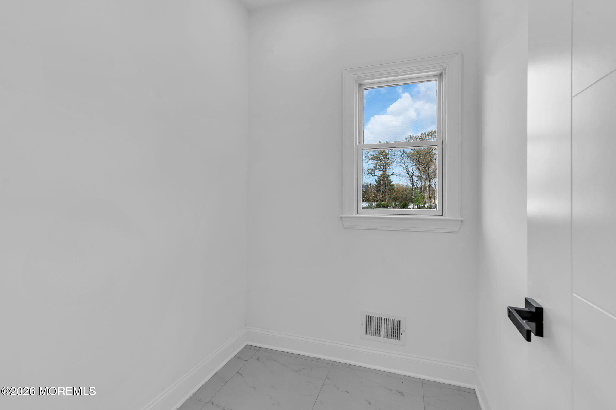 1889 Old Freehold Road Toms River, NJ 08755 - Photo 39 of 49 39-web-or-mls-DSC02938