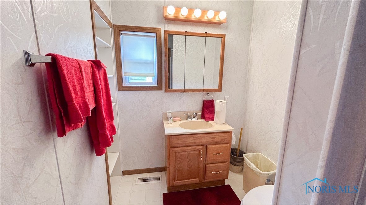 202 Klingler Road Paulding, OH 45879 - Photo 16 of 30 Gallery Image 16