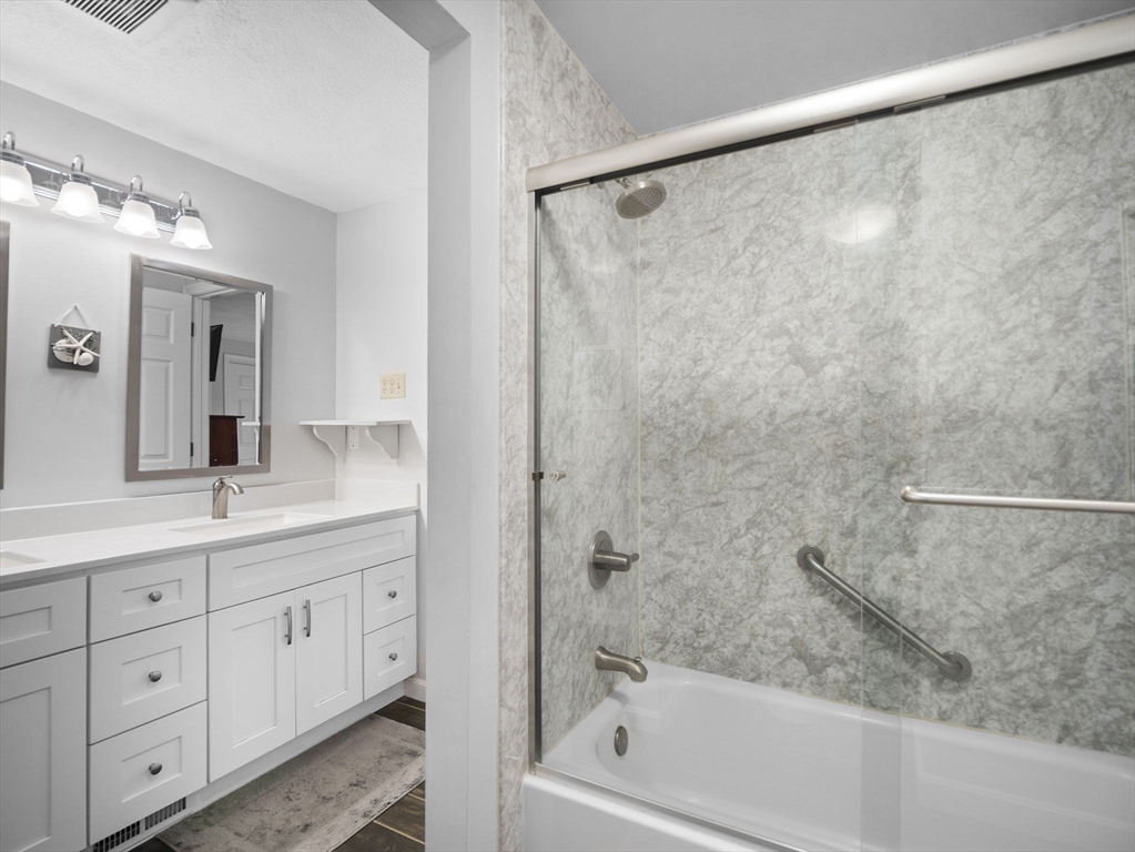 4 Deer Path, Unit 2 Maynard, MA 01754 - Photo 14 of 34