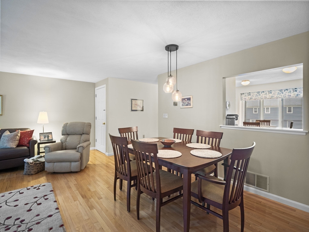 4 Deer Path, Unit 2 Maynard, MA 01754 - Photo 8 of 34