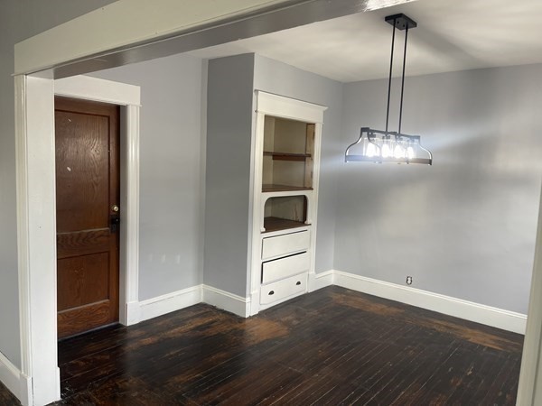 21 Santa Barbara Street, Unit 2 Springfield, MA 01104 - Photo 6 of 15