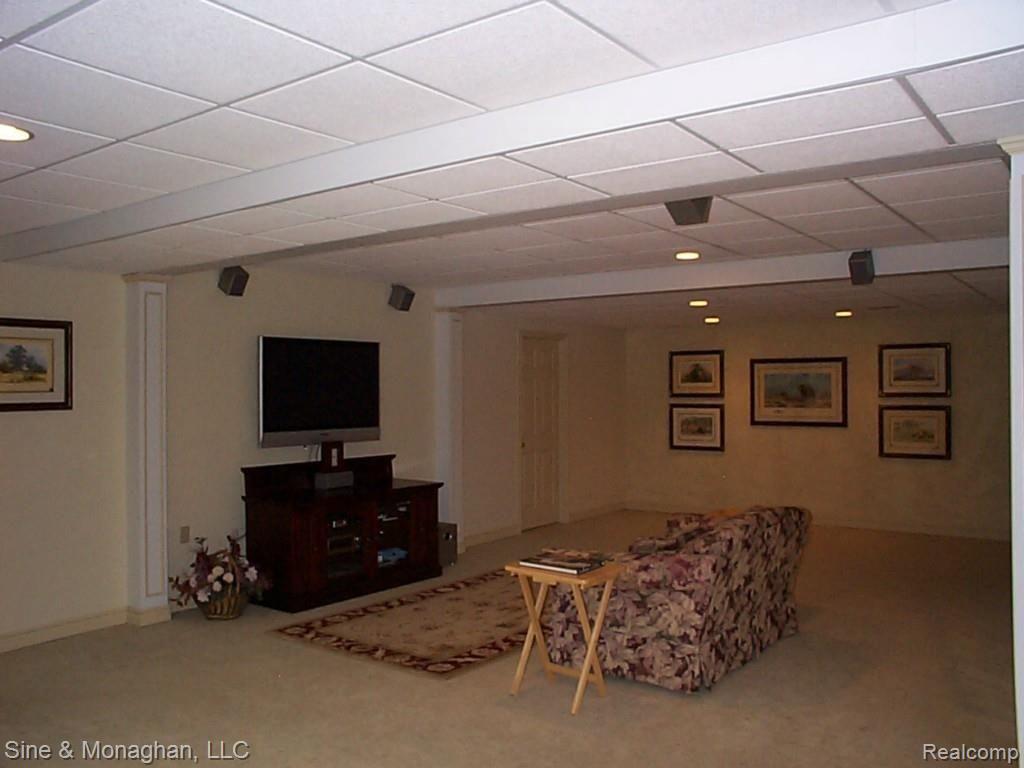 1903 Pug Road St. Clair, MI 48079 - Photo 15 of 40 16 Family Room 1903 Pug Rd.