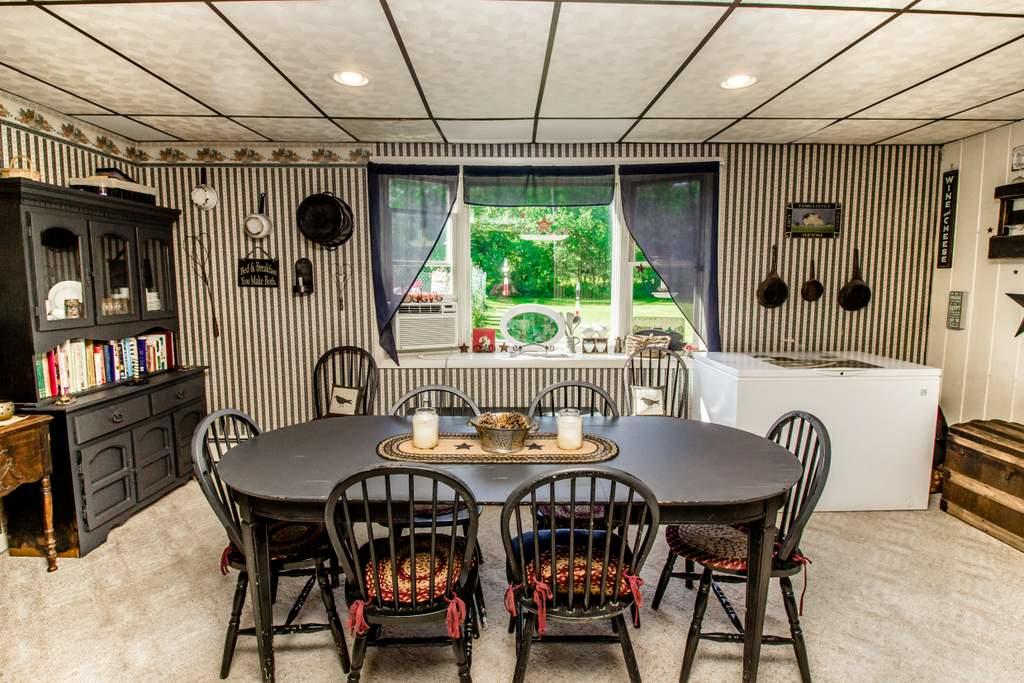 325 Temple Road Wilton, ME 04294 - Photo 6 of 35 Dining Area