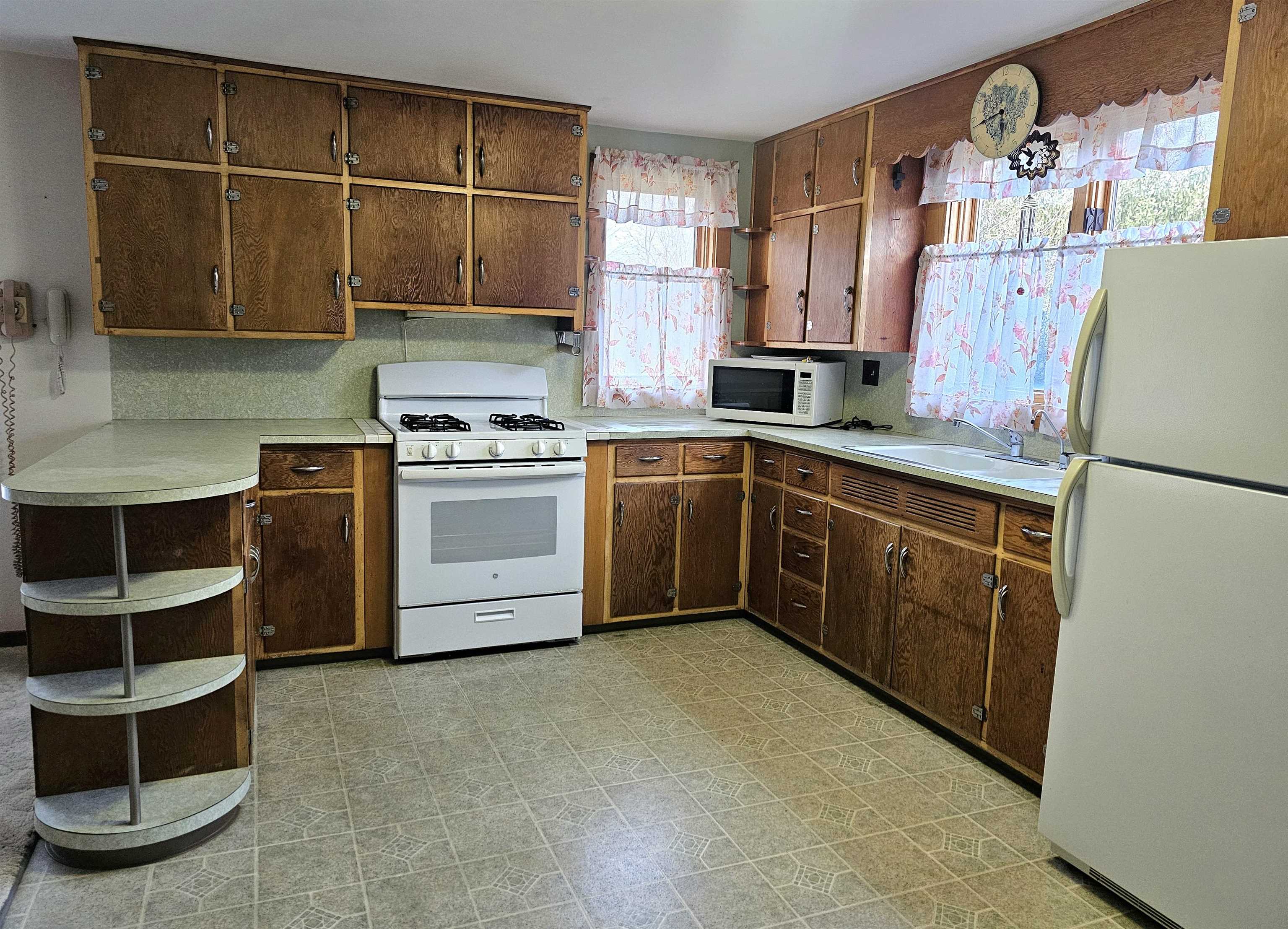 7973 West Madison Road Elwell, MI 48832 - Photo 10 of 34