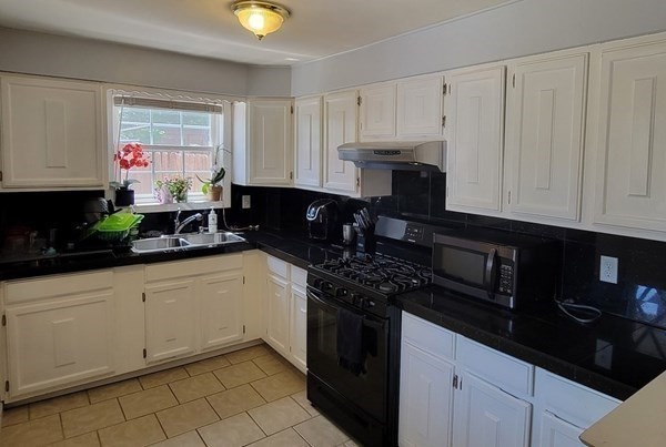 6-8 Pinevale Street Springfield, MA 01151 - Photo 9 of 25 Gallery Image 9