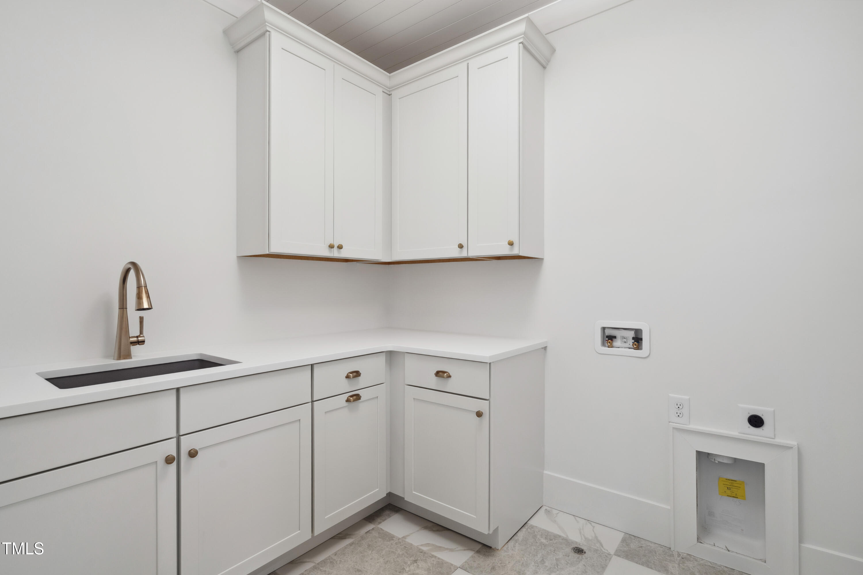 217 Dublin Road Raleigh, NC 27609 - Photo 60 of 88 DSC02754