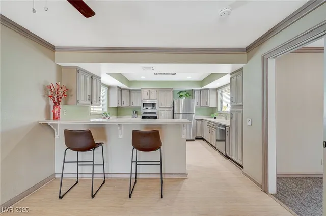 $3,000 | 2885 Duneville Street, Las Vegas, NV 89146