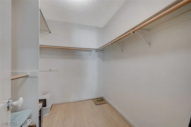 $3,000 | 2885 Duneville Street, Las Vegas, NV 89146