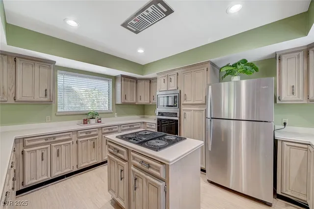 $3,000 | 2885 Duneville Street, Las Vegas, NV 89146