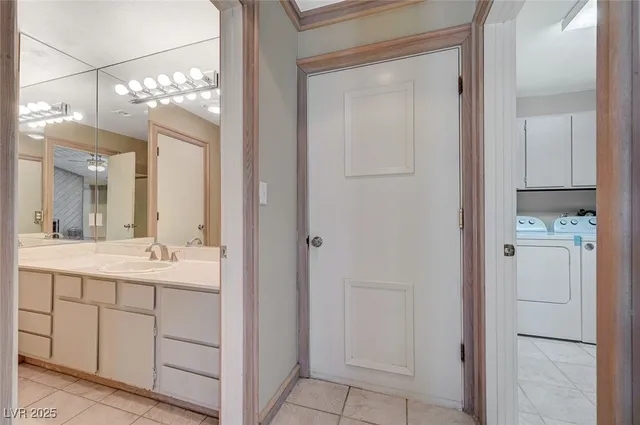 $3,000 | 2885 Duneville Street, Las Vegas, NV 89146