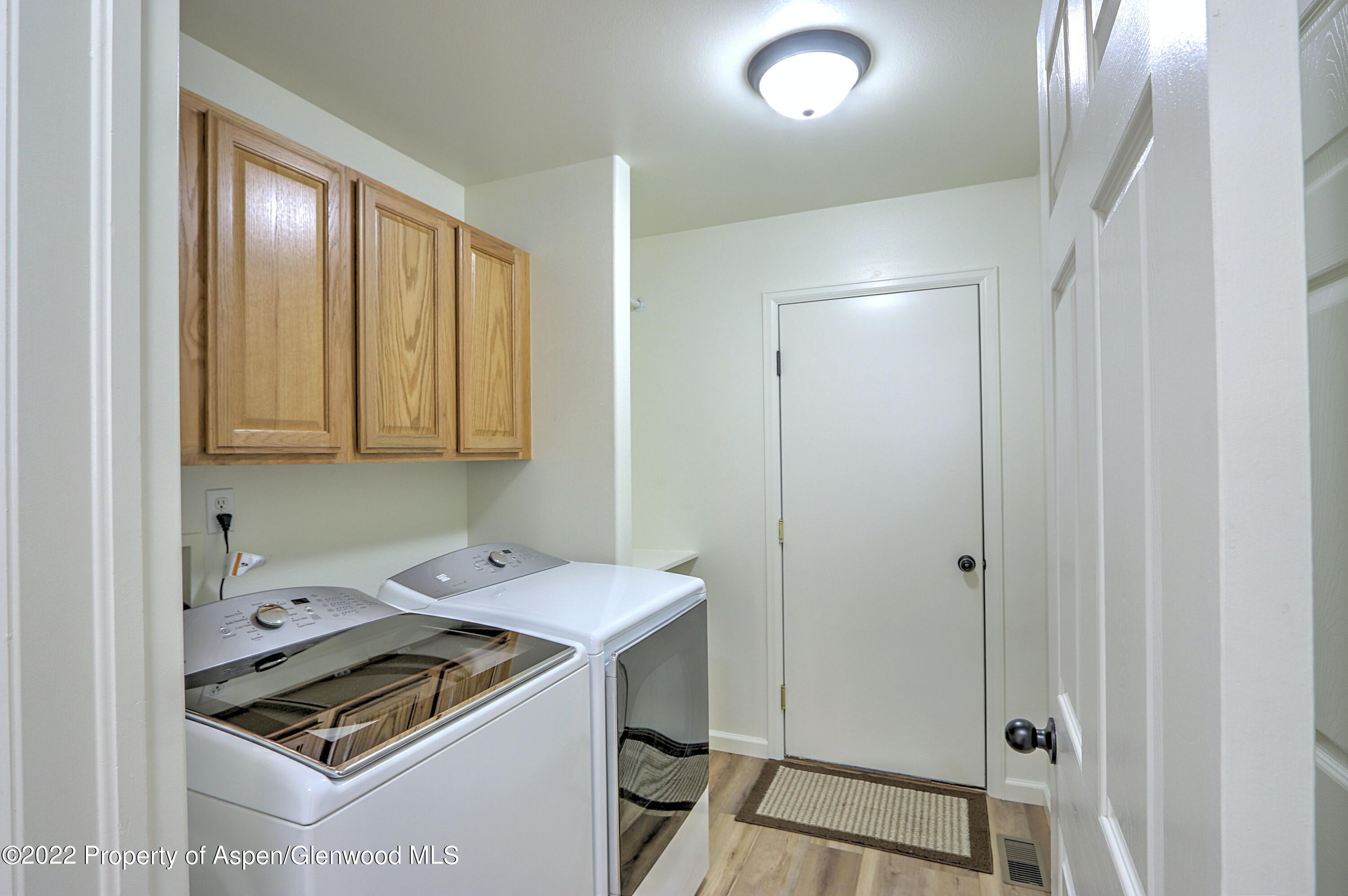 993 Hickory Drive Rifle, CO 81650 - Photo 9 of 25 Laundry Room