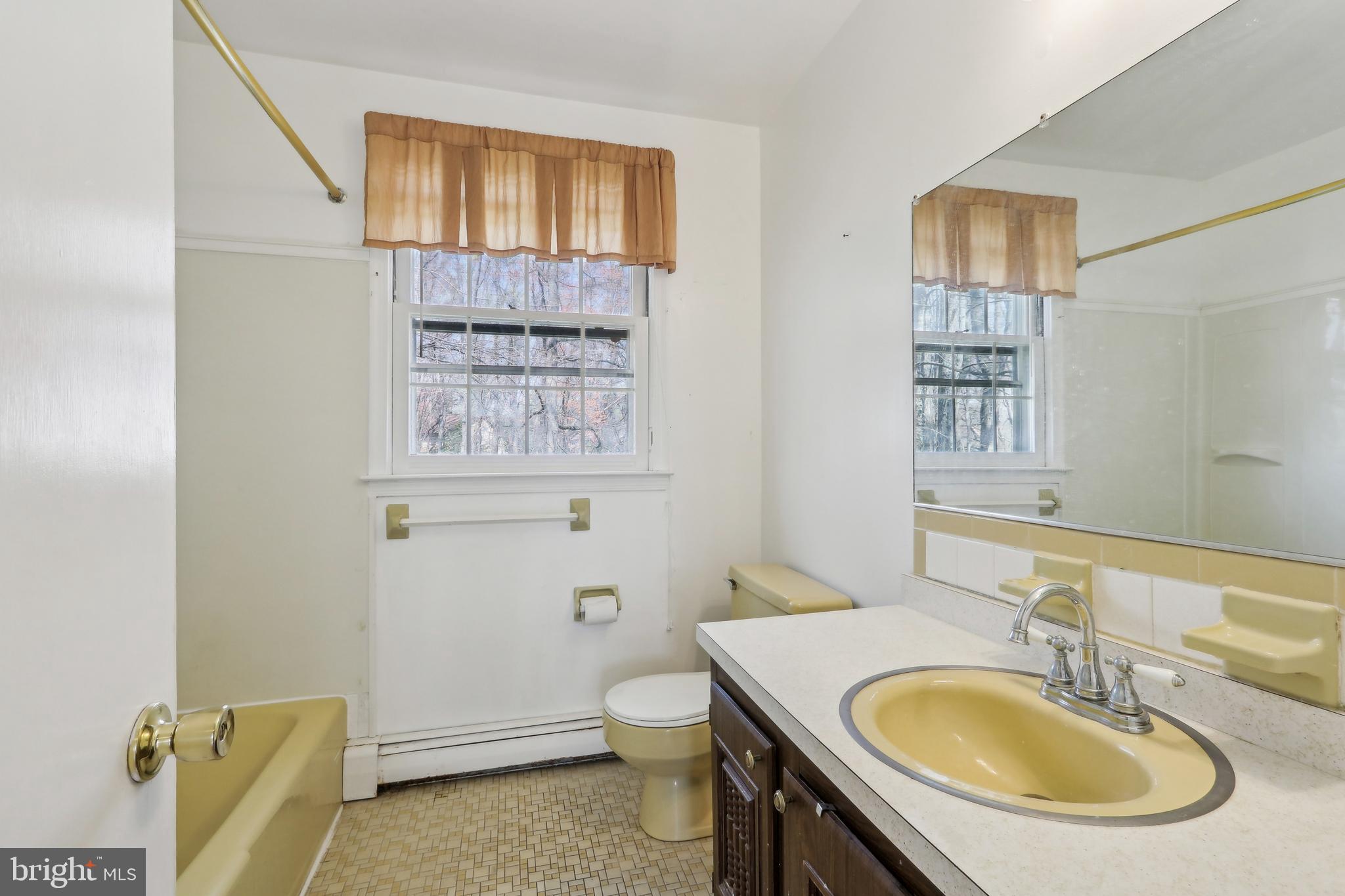 970 Valley Road Warrington, PA 18976 - Photo 27 of 89 Gallery Image 27