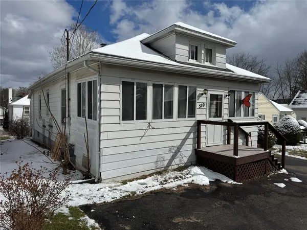 $144,900 | 510 Squires Avenue, Endicott, NY 13760