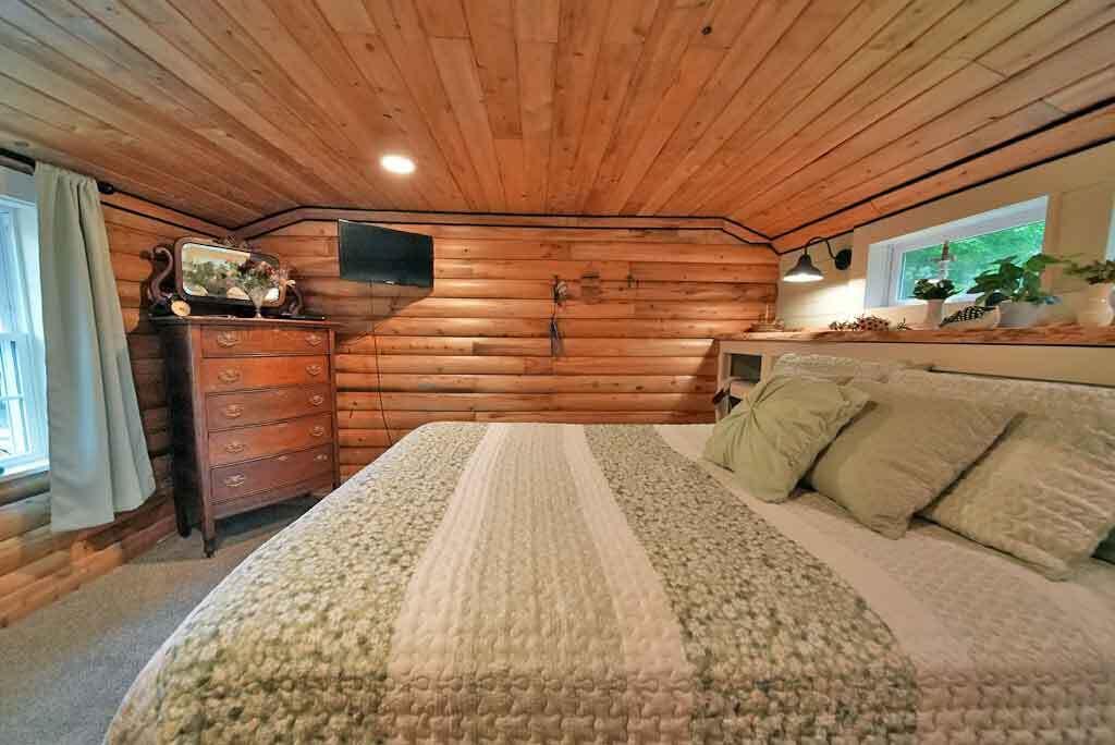 414 East Ridge Road Mars Hill, ME 04758 - Photo 35 of 48 me-cabin-home-bedroom