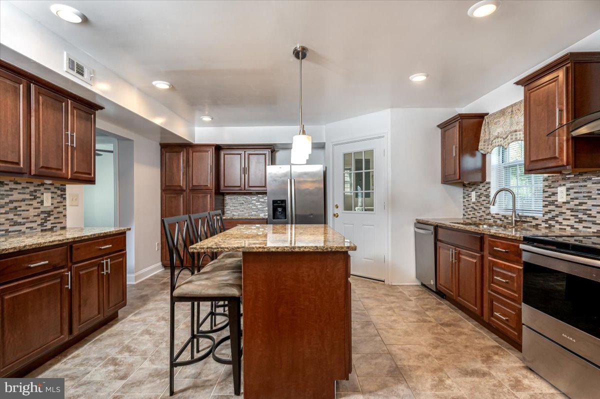 1902 Southridge Drive Edgewood, MD 21040 - Photo 7 of 36