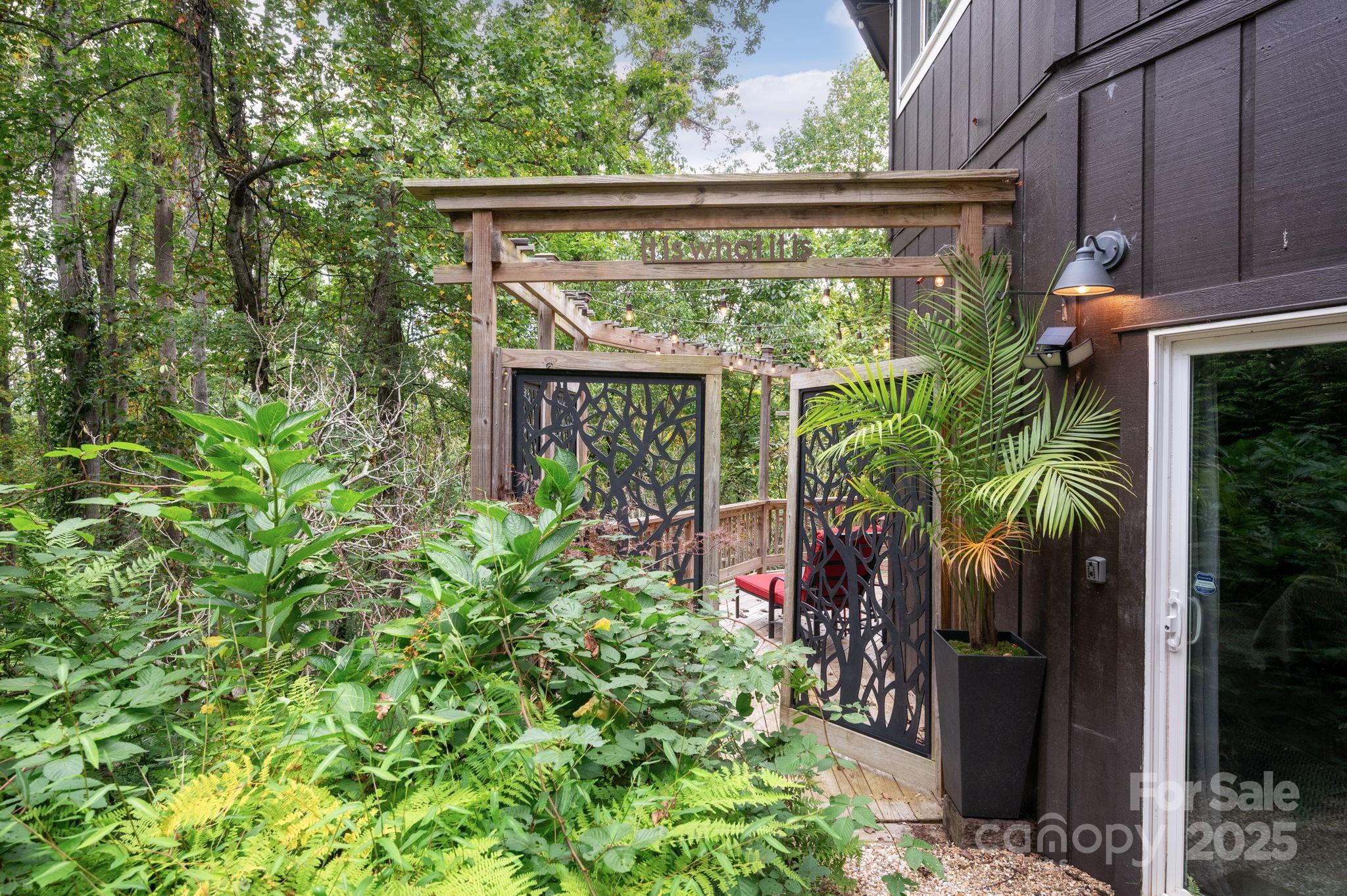 9 Reuben Road Asheville, NC 28804 - Photo 32 of 44 Gallery Image 32