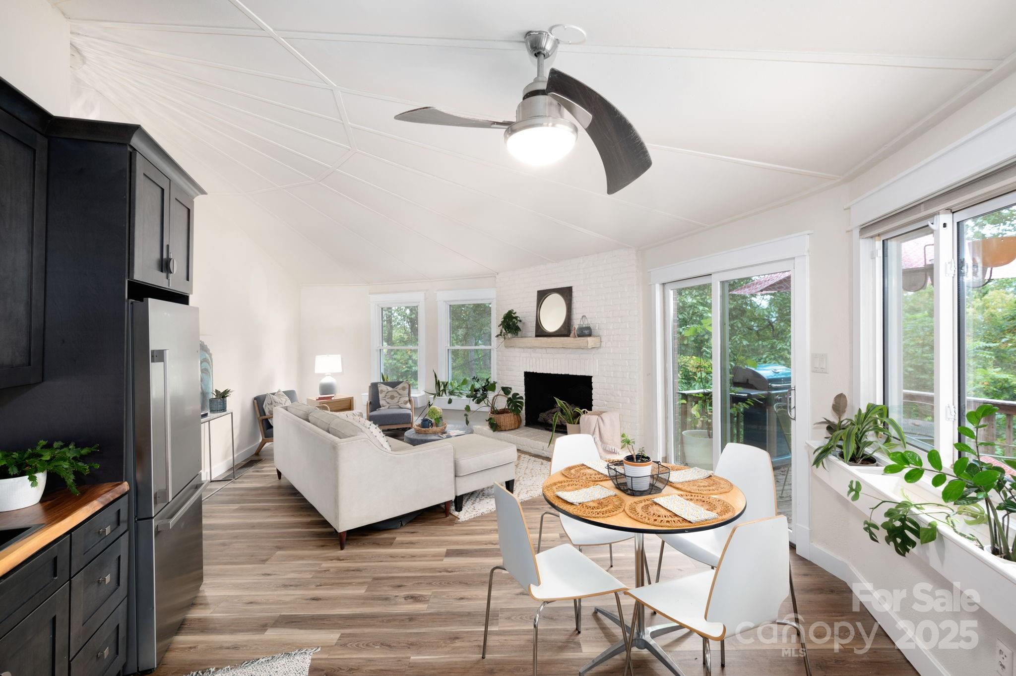 9 Reuben Road Asheville, NC 28804 - Photo 9 of 44 Gallery Image 9