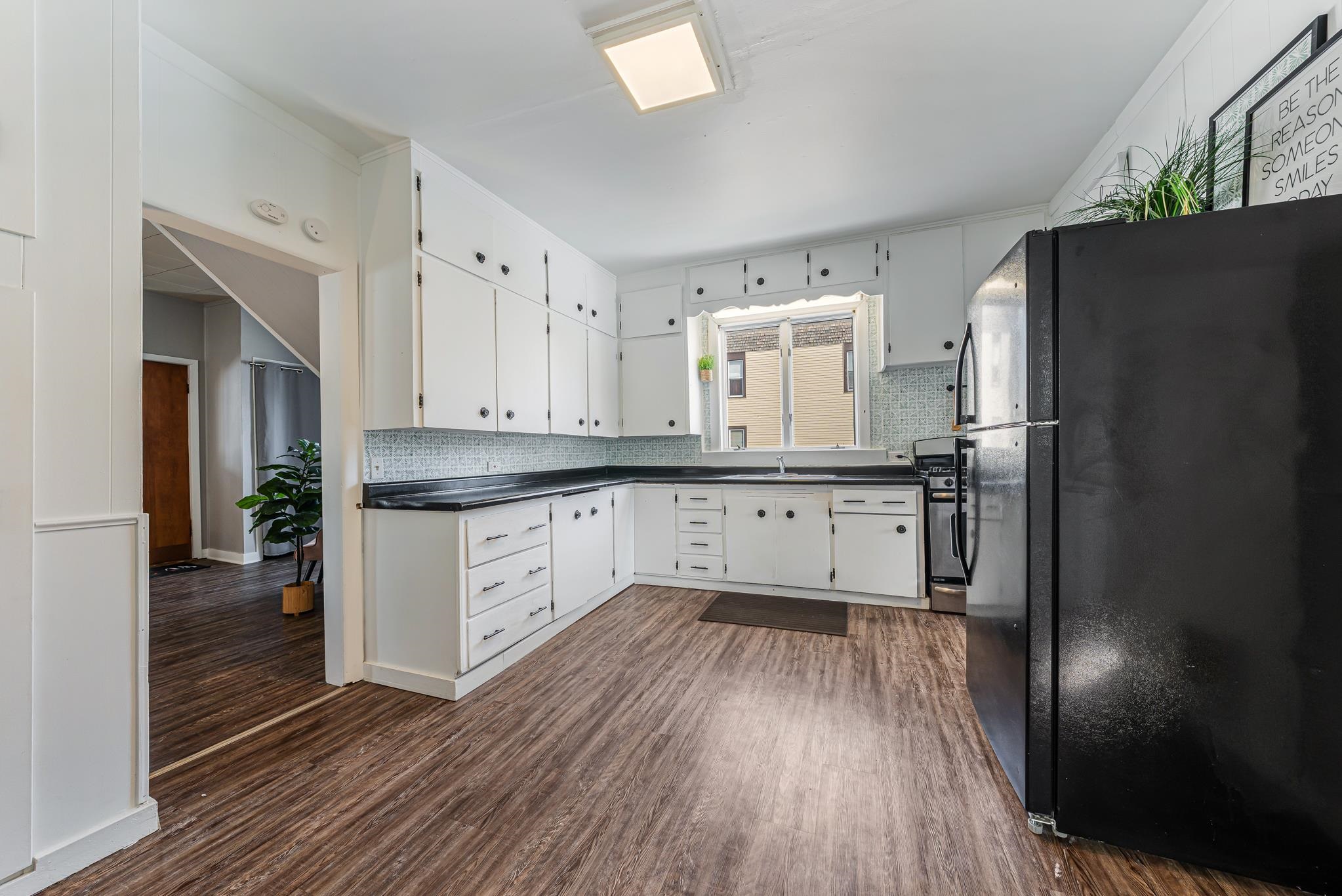 724 Main Street Neenah, WI 54956 - Photo 11 of 31