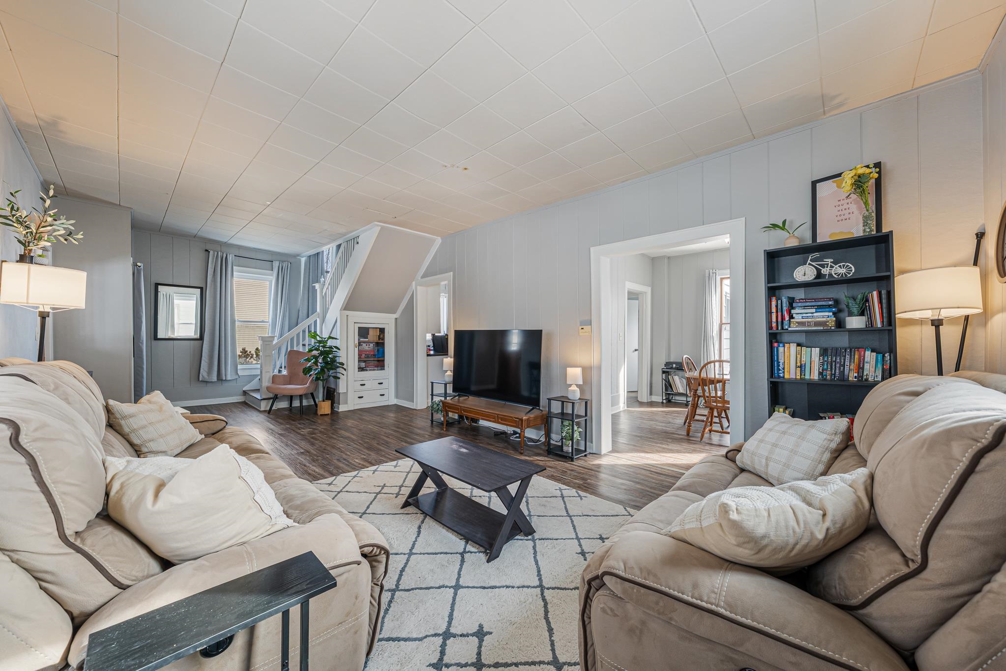 724 Main Street Neenah, WI 54956 - Photo 6 of 31