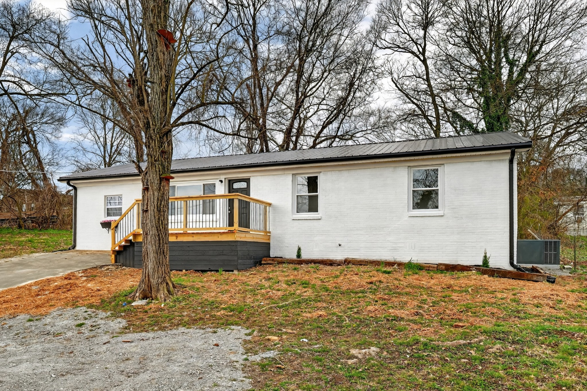 350 North 3rd Street Pulaski, TN 38478 - Photo 2 of 31