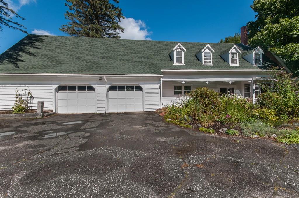 53 West Hill Road Gardiner, ME 04345 - Photo 2 of 35 Photo