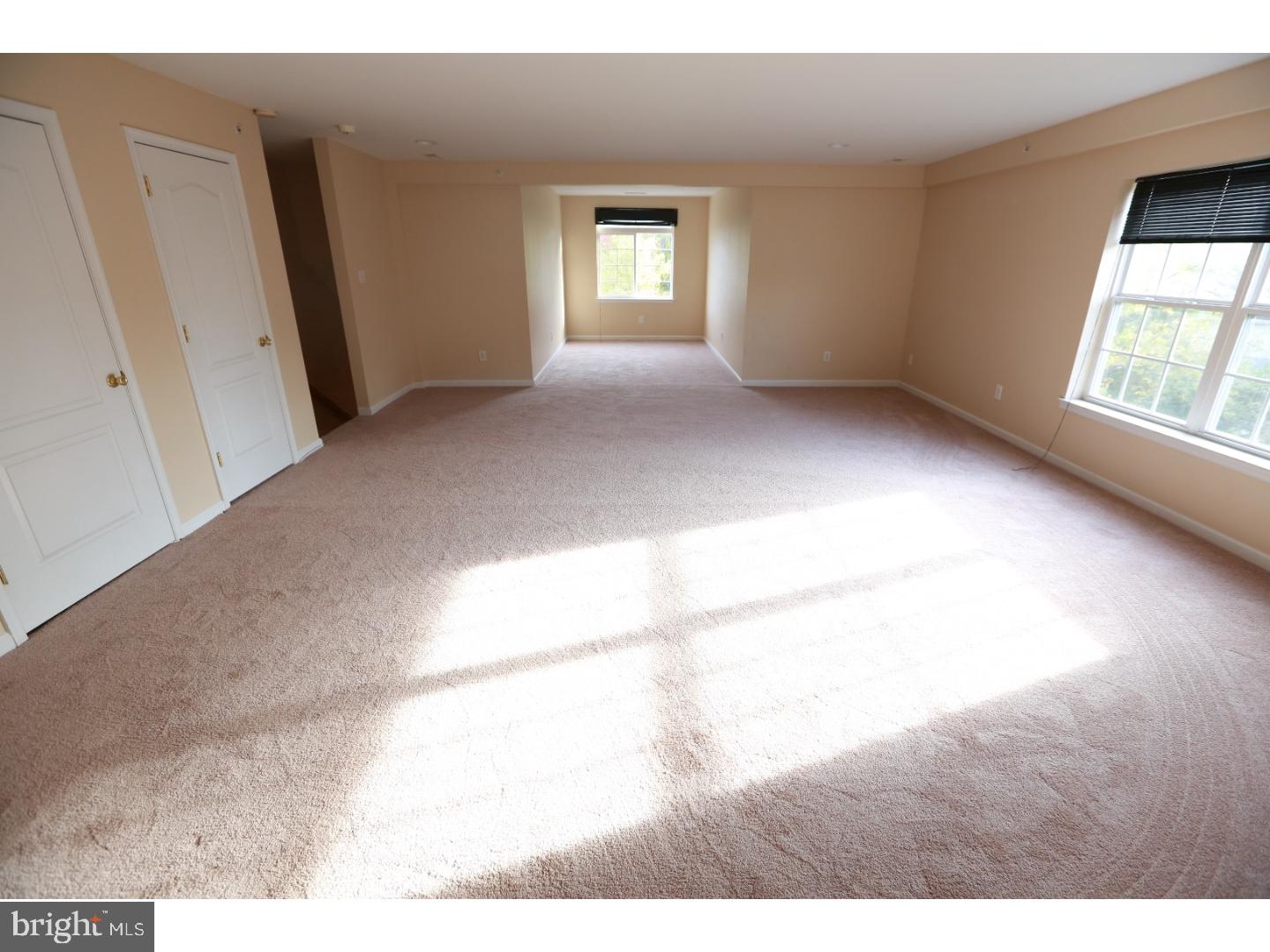 290 Byberry Road, Unit 20 Philadelphia, PA 19116 - Photo 4 of 7 Gallery Image 4