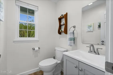 $299,900 | 78 Old Mill Lane, Queensbury, NY 12804