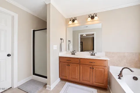 $399,900 | 323 Windgate Drive, Clayton, NC 27527