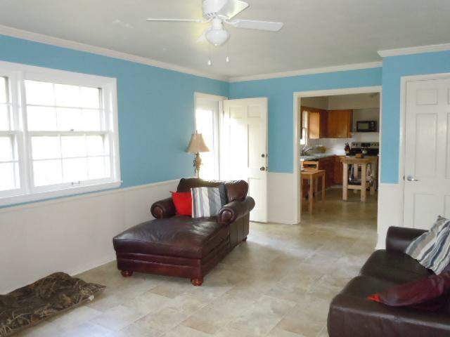 3604 West Torquay Road Muncie, IN 47304 - Photo 3 of 11 Gallery Image 3