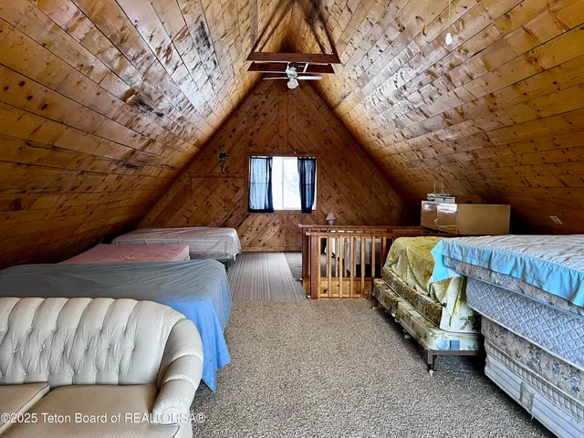 $975,000 | 466 Willow Crk Cyn Road, Bedford, WY 83112