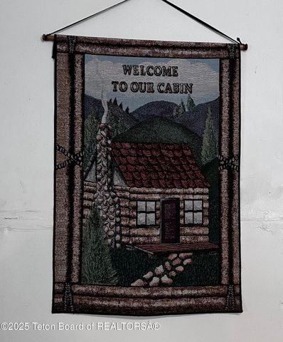 $975,000 | 466 Willow Crk Cyn Road, Bedford, WY 83112