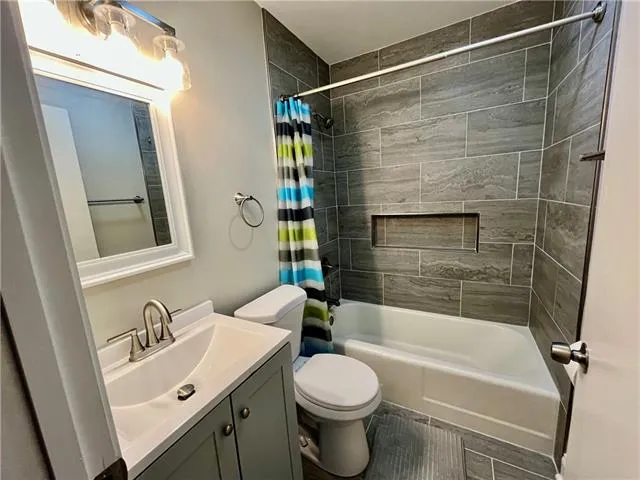 $2,200 | 104 Yorke Street, Belle Chasse, LA 70037