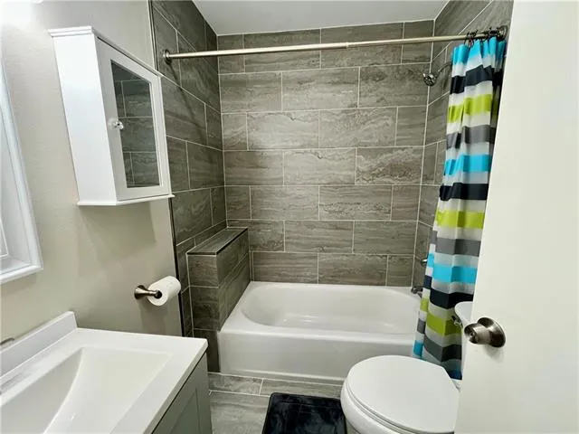 $2,200 | 104 Yorke Street, Belle Chasse, LA 70037