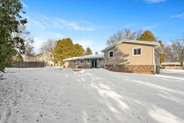 $359,900 | 215 Lilac Lane, Belgium, WI 53004