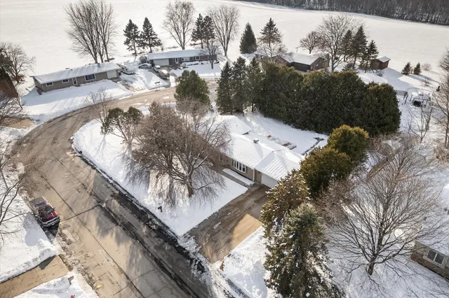 $359,900 | 215 Lilac Lane, Belgium, WI 53004