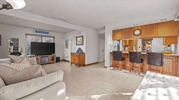 $975,000 | 1613 Erin Avenue, Upland, CA 91784