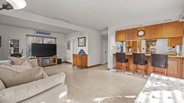 $1,078,000 | 1613 Erin Avenue, Upland, CA 91784