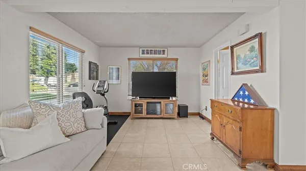 $975,000 | 1613 Erin Avenue, Upland, CA 91784