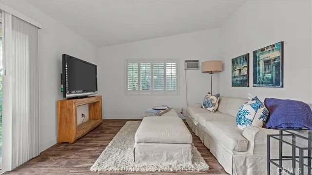 $1,078,000 | 1613 Erin Avenue, Upland, CA 91784