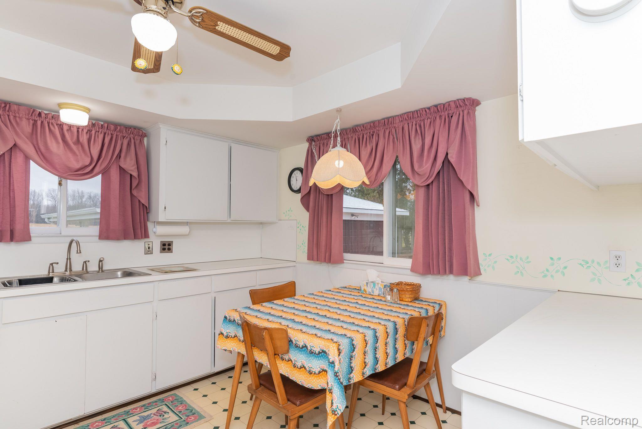 3760 Five Mile Road South Lyon, MI 48178 - Photo 12 of 36 Gallery Image 12