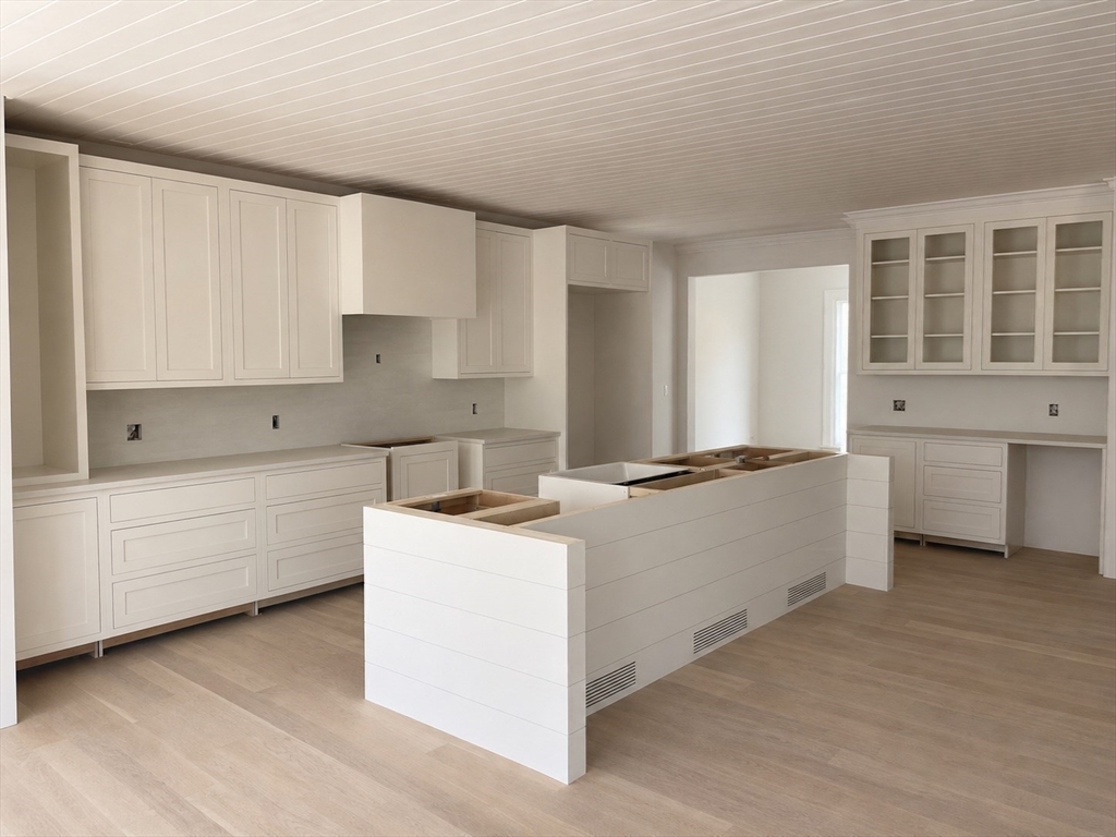 7 Martha's Way Edgartown, MA 02539 - Photo 7 of 9